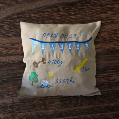 Kissen mit Bestickung